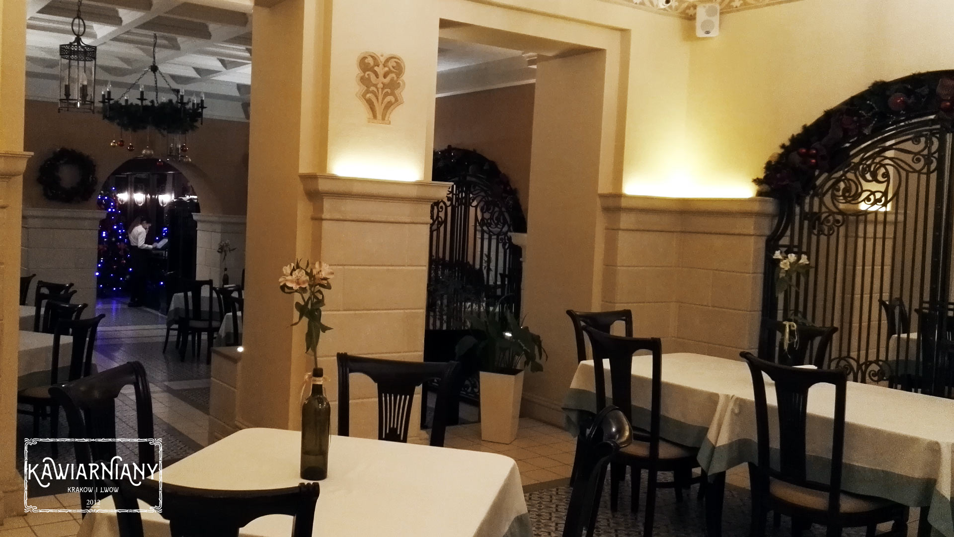 Restauracja Stary Royal we Lwowie – z fortepianem w centrum Lwowa