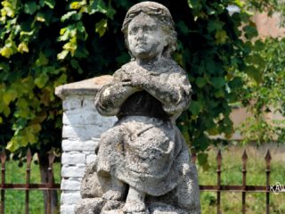 Stary cmentarz w Złoczowie
