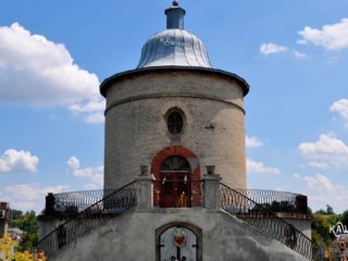 Kaplica Orląt Złoczowskich w Złoczowie