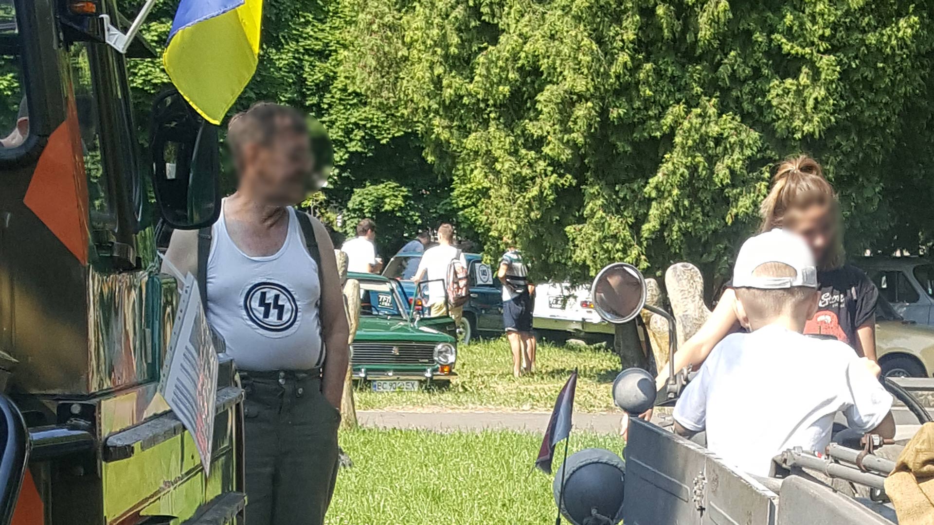 Nazistowskie emblematy we Lwowie