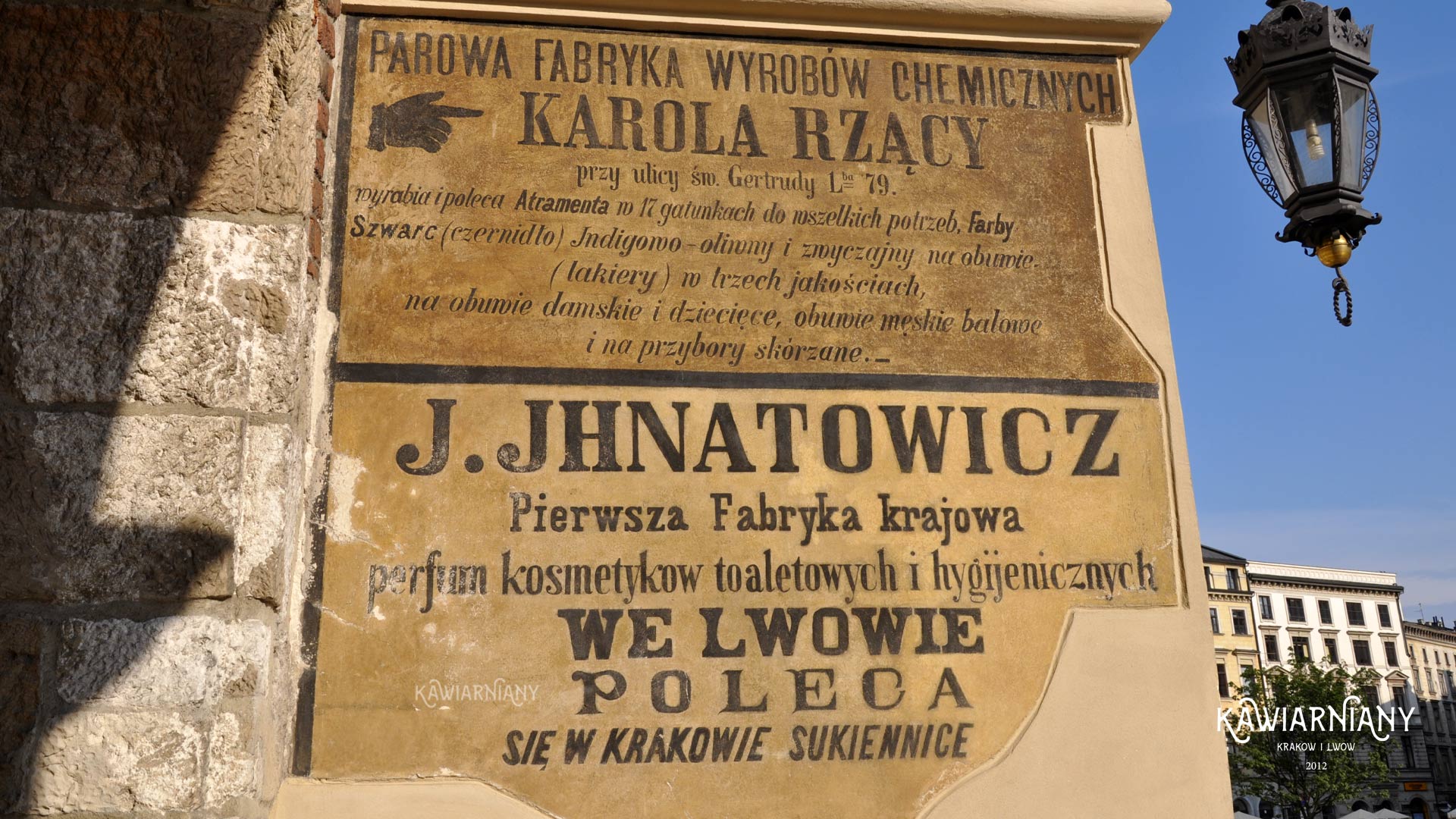 Lwowska reklama na Sukiennicach w Krakowie