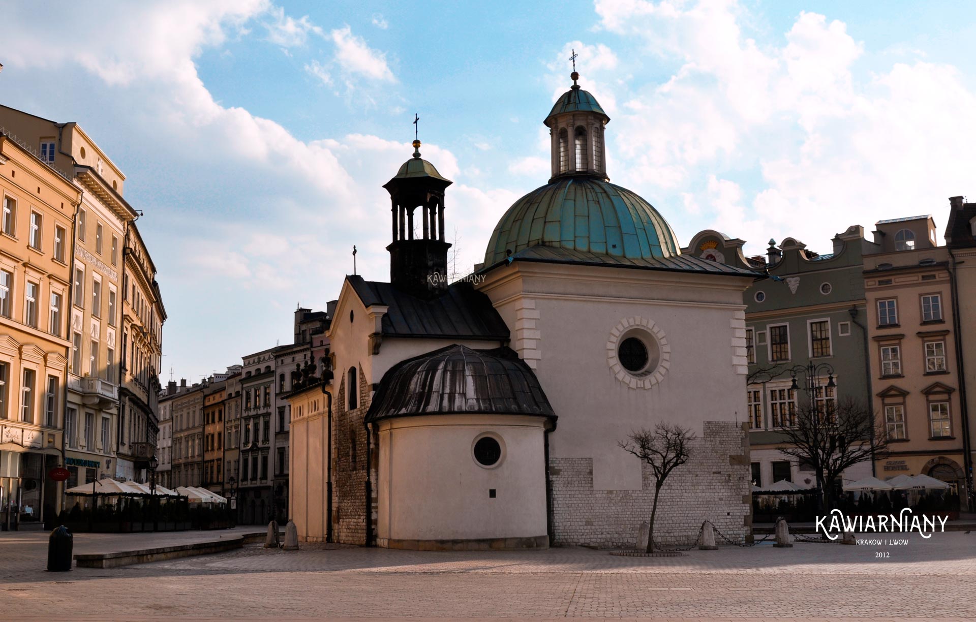 Rynek Główny pusty w Krakowie