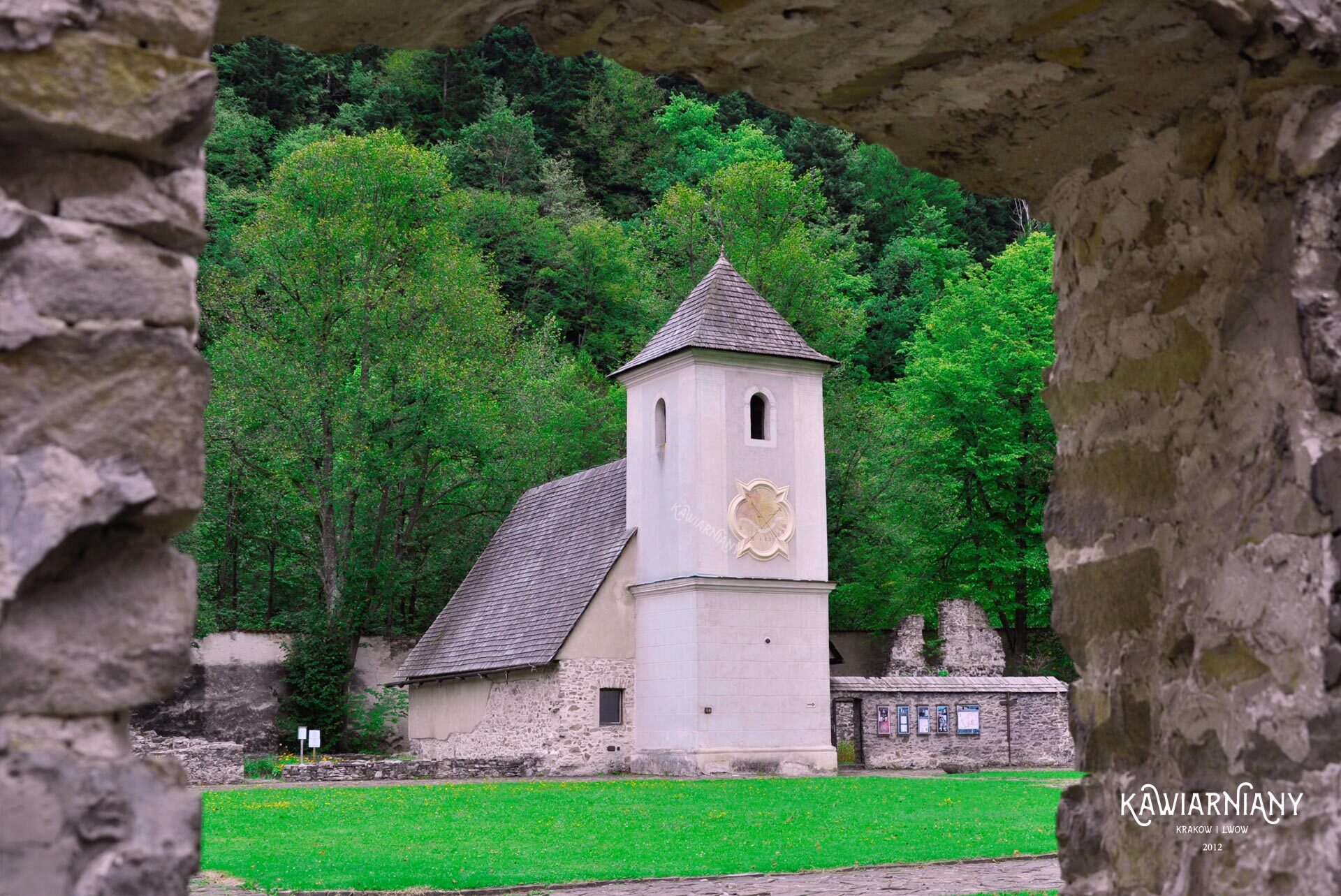 czerwony klasztor cennik